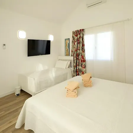 Luxury Puerto Del Carmen Villa 5 Bedrooms Villa Kalina Pool Table Newly Refurbished * 푸에르토 델 카르멘