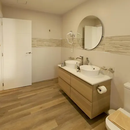 빌라 Luxury Puerto Del Carmen Villa 5 Bedrooms Villa Kalina Pool Table Newly Refurbished 푸에르토 델 카르멘